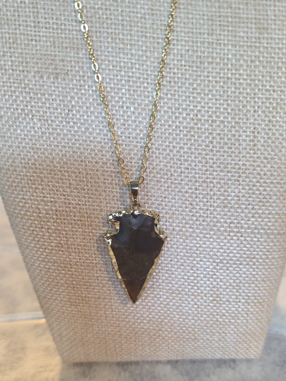 Boho Black Obsidian Arrowhead Pendant Necklace - Gold Trim 18"-20"